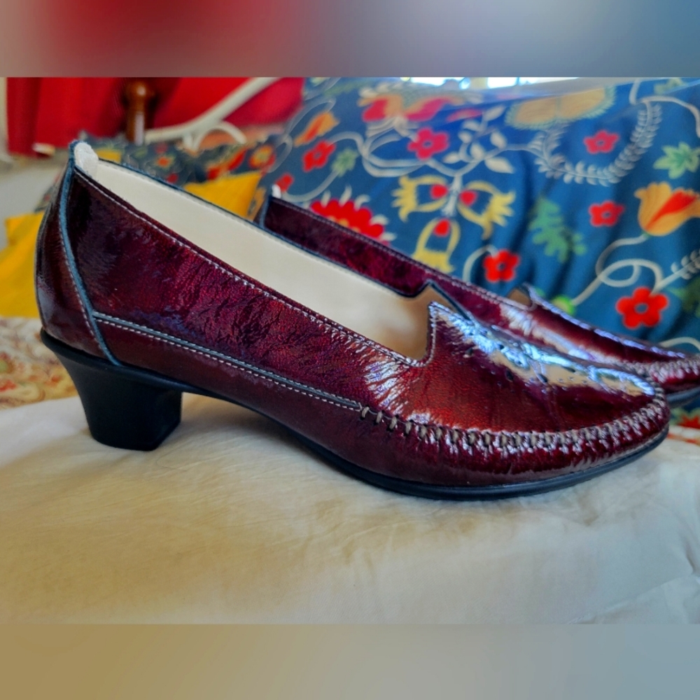 SAS Sonyo Red heels